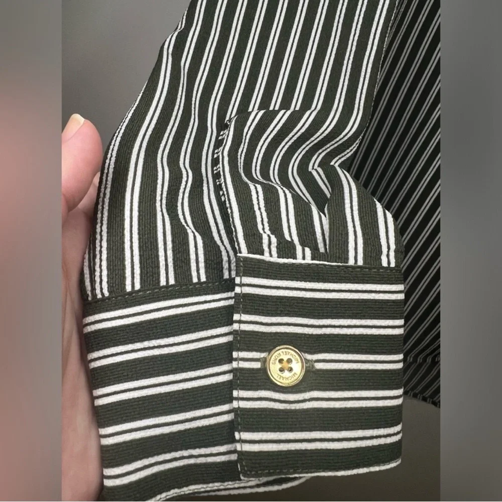Michael Kors - Green and White Striped Blouse - Size Small - Picture 4 of 8